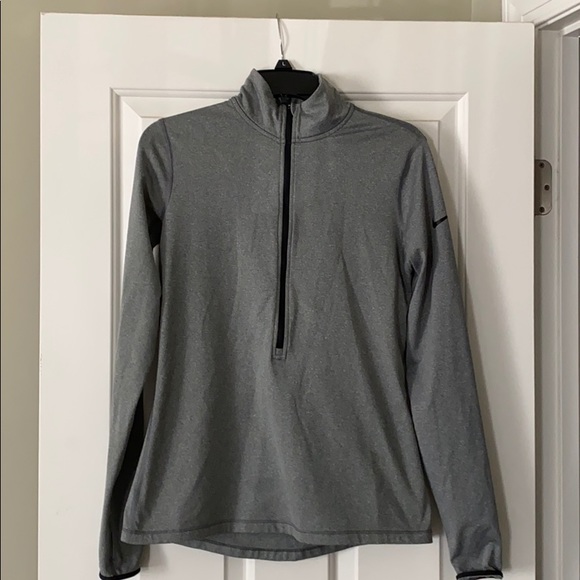 Nike Dri fit size large - Picture 1 of 3